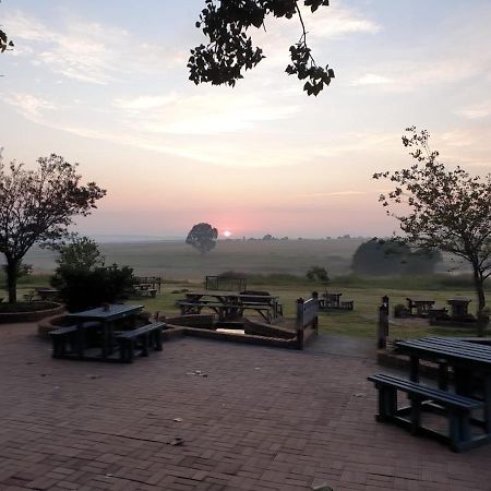 Hotel 4 Seasons Country Club à Bronkhorstspruit Extérieur photo